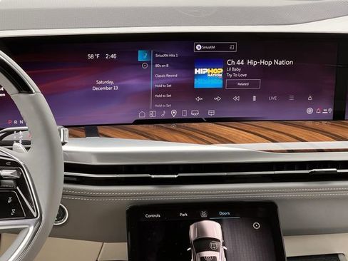 Certified 2026 Cadillac Escalade Platinum Sport w/ LPO, ONYX Package image 17