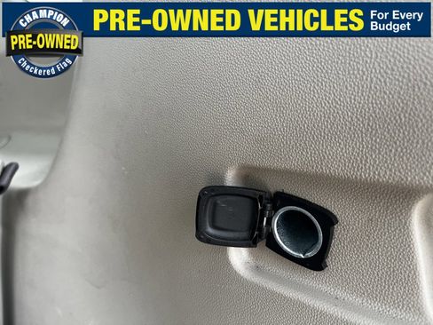 Used 2017 GMC Acadia Denali w/ Technology Package image 13