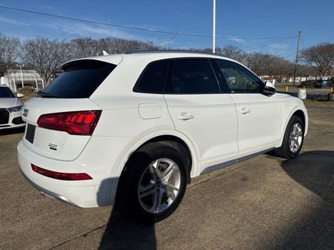 Used 2018 Audi Q5 2.0T Premium AWD/4WD image 4