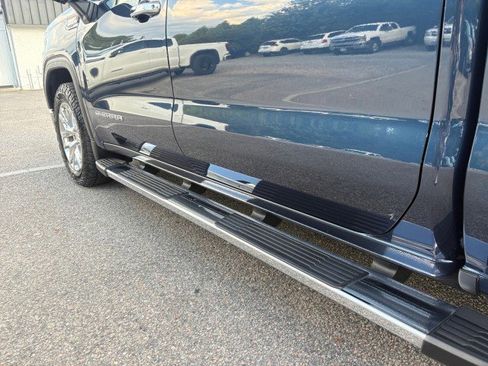 Used 2020 GMC Sierra 1500 SLT w/ SLT Premium Plus Package image 15