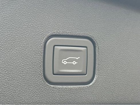 New 2026 Cadillac Lyriq Premium Sport w/ LPO, Floor Liner Package AWD/4WD image 13