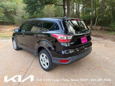 Used 2017 Ford Escape S FWD image 7