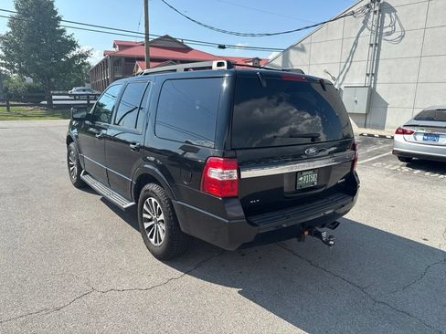 Used 2016 Ford Expedition XLT AWD/4WD image 4