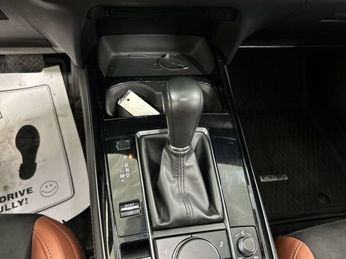 Certified 2024 MAZDA CX-30 Carbon AWD/4WD image 17