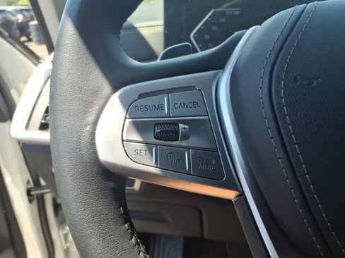 Used 2024 BMW X7 xDrive40i AWD/4WD image 28
