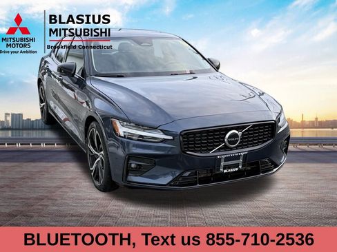 Used 2025 Volvo S60 B5 Core image 8