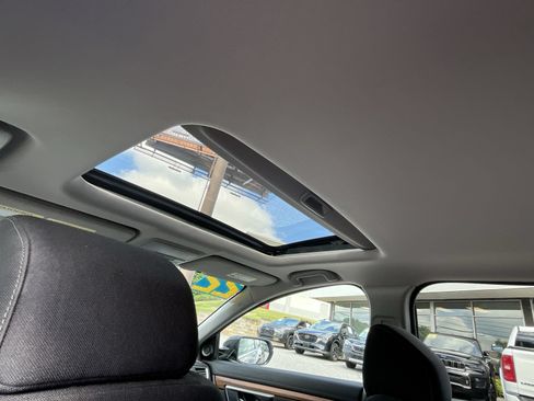 Used 2022 Honda CR-V EX image 25