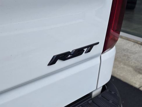 Used 2023 Chevrolet Silverado 1500 RST w/ Rally Edition image 8