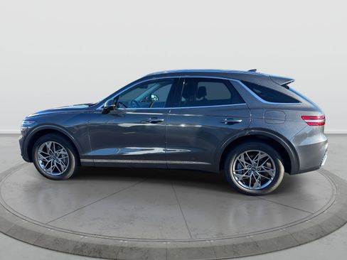 Used 2023 Genesis GV70 2.5T w/ Select Package image 2