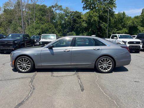 Used 2018 Cadillac CT6 Luxury AWD/4WD image 2