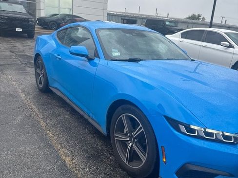 Used 2024 Ford Mustang Premium RWD image 3