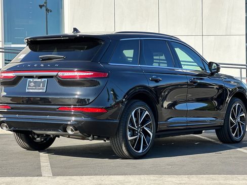 New 2025 Lincoln Corsair Grand Touring w/ Equipment Group 301A image 3