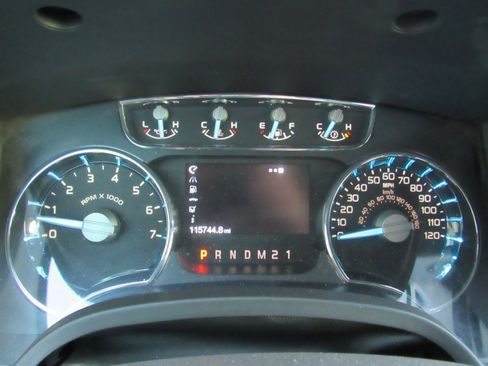 Used 2012 Ford F150 Lariat w/ Lariat Chrome Pkg image 15