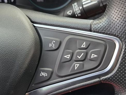 Used 2024 Chevrolet Malibu LT FWD image 32
