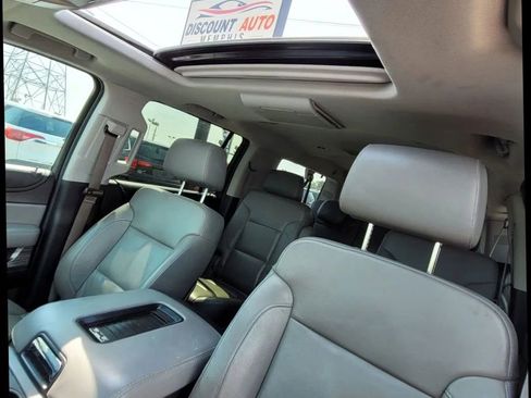 Used 2015 Chevrolet Suburban LT AWD/4WD image 17