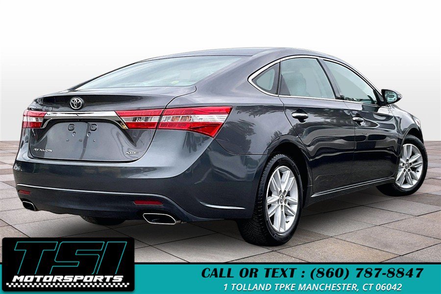 Used 2013 Toyota Avalon XLE Premium FWD image 2