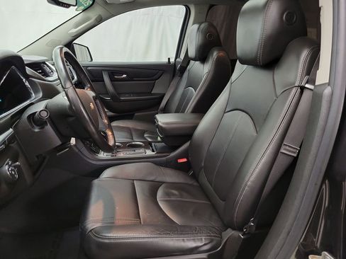 Certified 2017 Chevrolet Traverse LT image 8