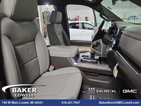 New 2026 GMC Sierra 1500 SLT w/ SLT Premium Plus Package image 10