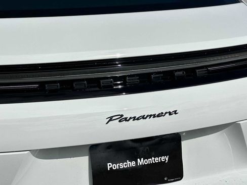 Certified 2025 Porsche Panamera image 23