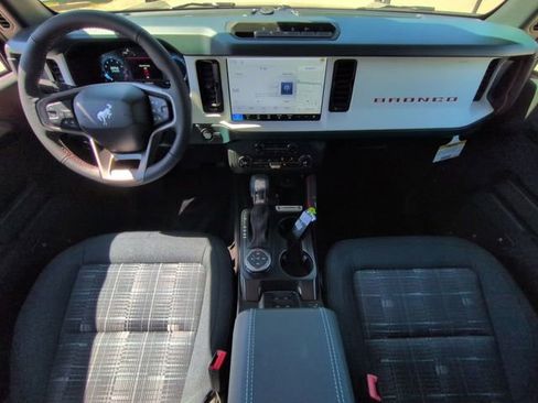 New 2026 Ford Bronco Heritage Edition image 13