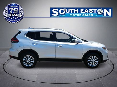 Used 2019 Nissan Rogue SV AWD/4WD image 8