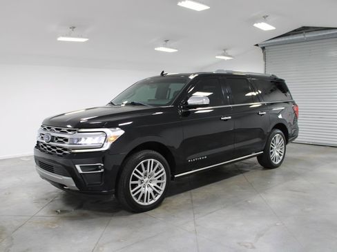 Used 2023 Ford Expedition Max Platinum image 4