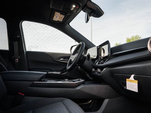 New 2027 Chevrolet Equinox LT AWD/4WD image 10