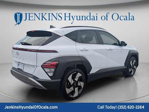 New 2026 Hyundai Kona Limited FWD image 3