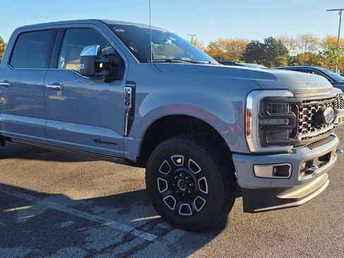 Used 2024 Ford F350 Platinum image 2