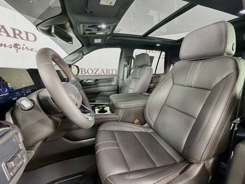 Used 2025 Chevrolet Tahoe RST w/ Comfort Package RWD image 26