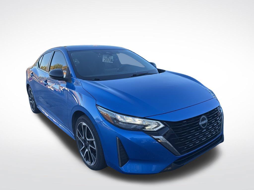 Certified 2024 Nissan Sentra SR FWD image 2