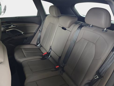 Certified 2025 Audi Q5 Prestige AWD/4WD image 17