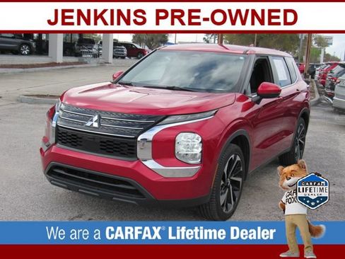 Used 2022 Mitsubishi Outlander ES image 7