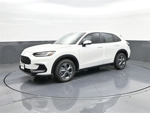 New 2026 Honda HR-V LX image 1