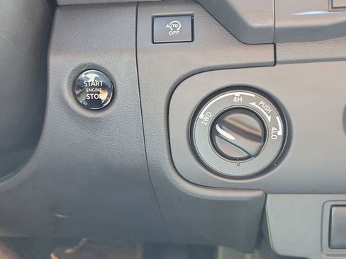 New 2026 Nissan Frontier SV w/ Tow Package AWD/4WD image 18