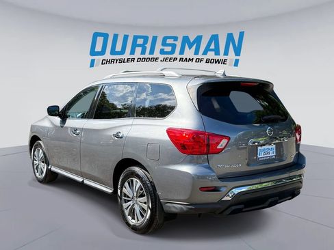 Used 2020 Nissan Pathfinder S AWD/4WD image 4