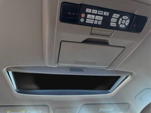 Used 2016 Honda Pilot Elite image 22