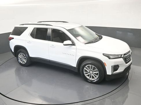 Used 2023 Chevrolet Traverse LT image 54