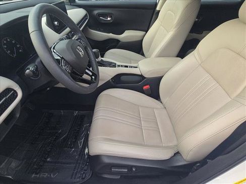 Used 2024 Honda HR-V EX-L image 16