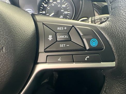 Used 2020 Nissan Rogue SL w/ Premium Package AWD/4WD image 65