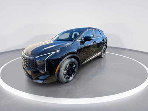 New 2026 Kia Sportage LX FWD image 4