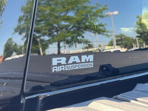 Used 2020 RAM 1500 Limited AWD/4WD image 17