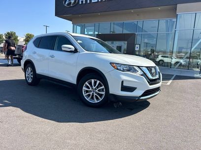 Used 2020 Nissan Rogue SV