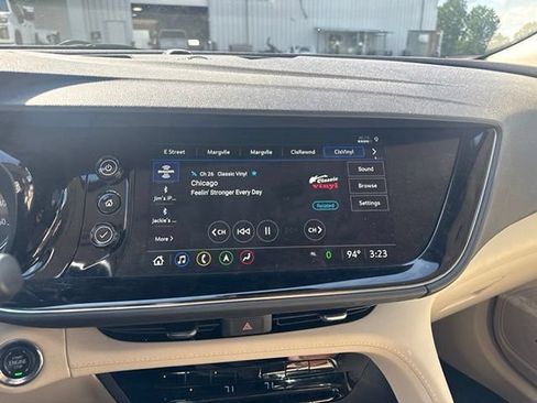 Used 2023 Buick Envision Avenir FWD image 9
