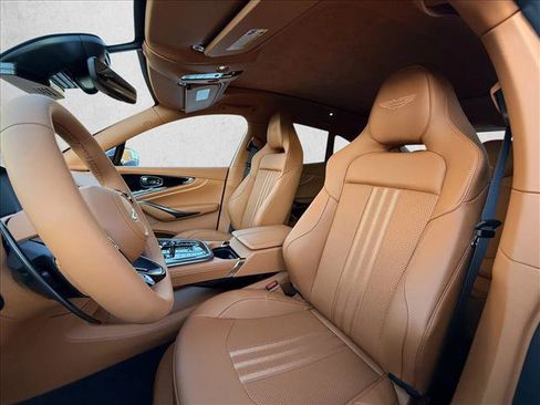 Used 2026 Aston Martin DBX 707 AWD/4WD image 16