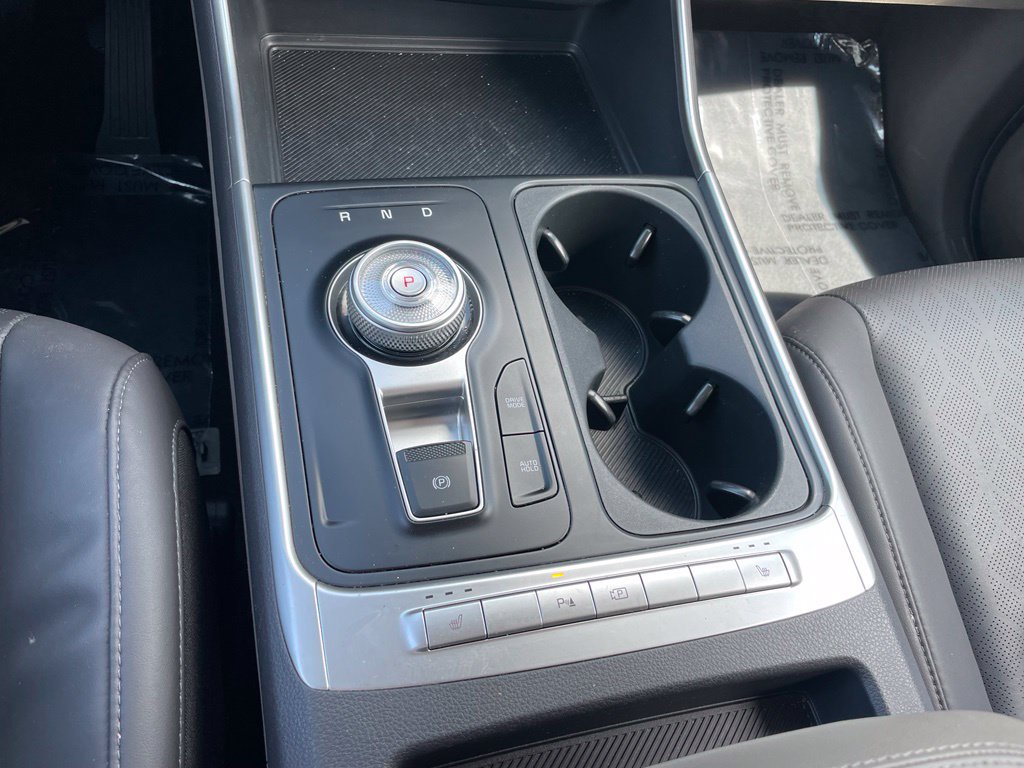 Used 2026 Kia Carnival LXS FWD image 15
