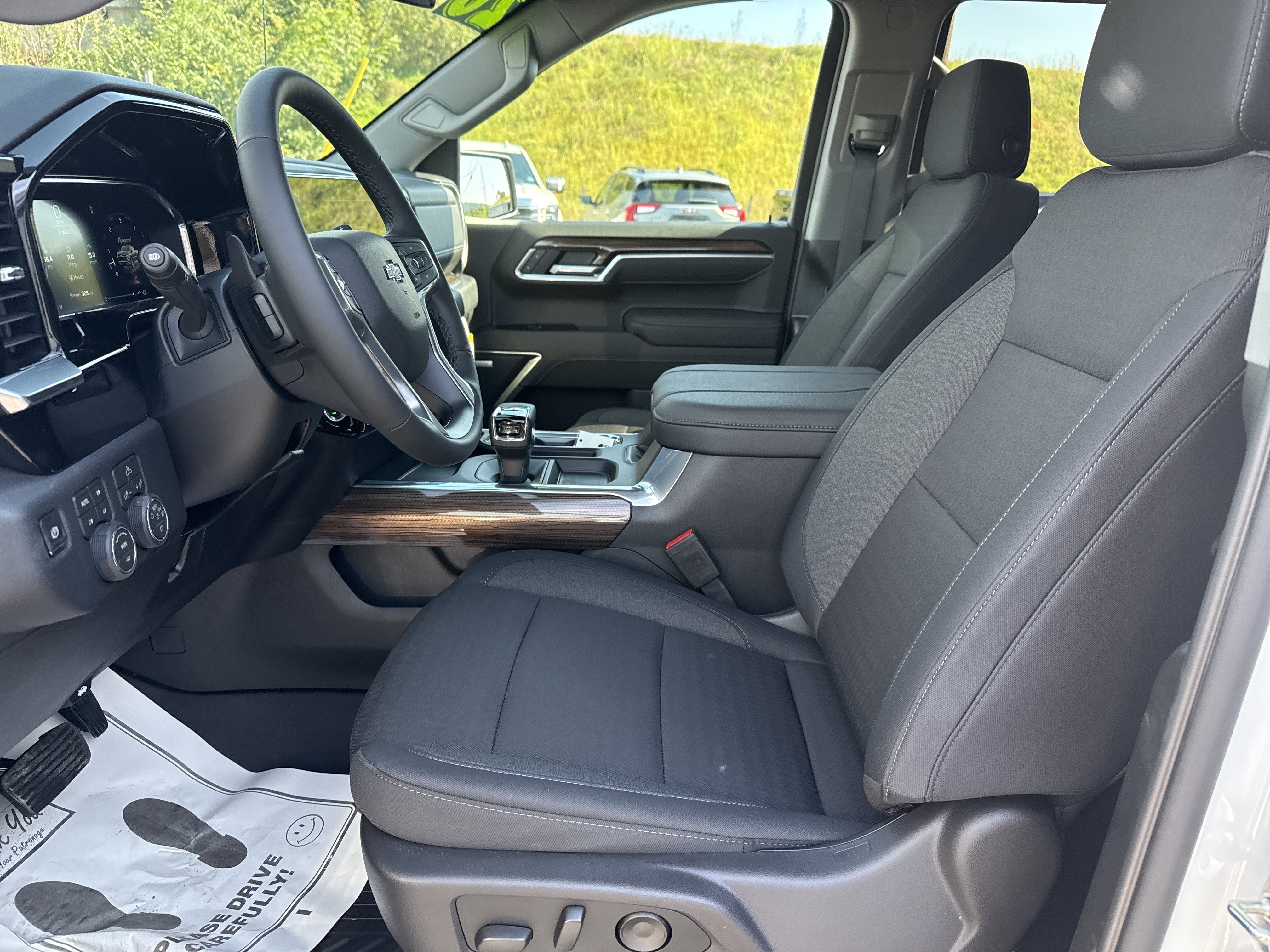 New 2026 Chevrolet Silverado 1500 RST w/ All Star Edition Plus AWD/4WD image 11