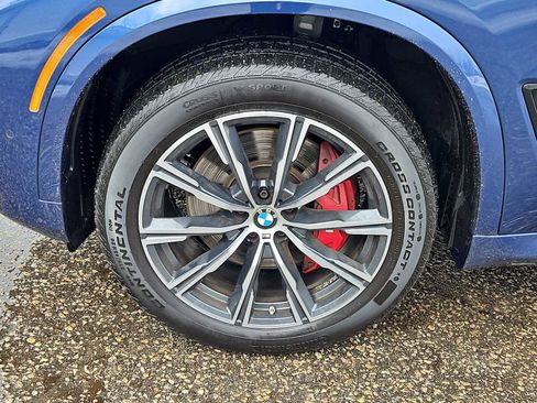 Used 2023 BMW X5 xDrive40i w/ M Sport Package image 2