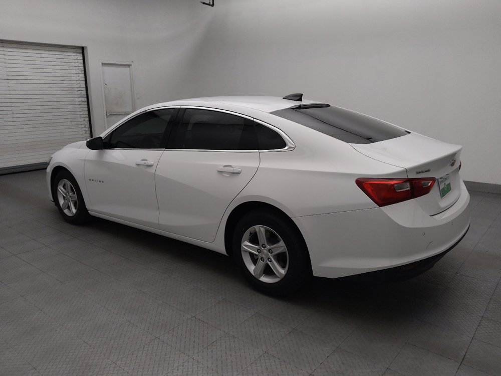 Used 2025 Chevrolet Malibu LS FWD image 3