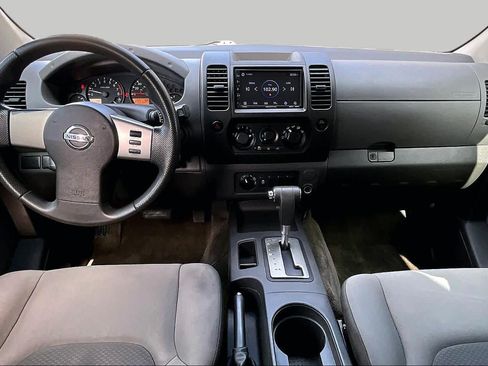 Used 2012 Nissan Xterra X AWD/4WD image 15